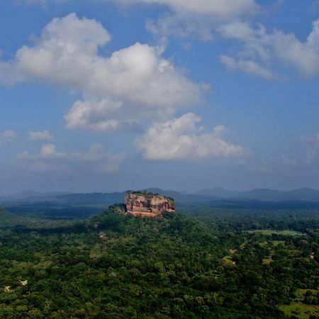 Woodsy Villa Sigiriya Exterior photo